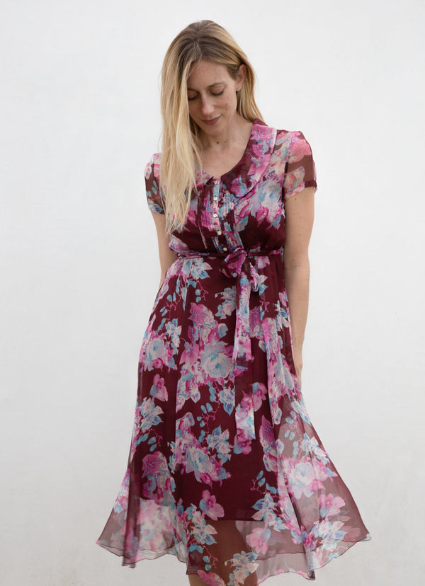1940s Moody Floral Print Sweetheart Dress