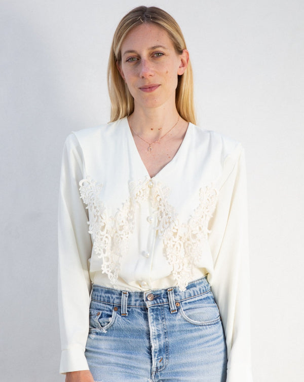 1980s Lace Dagger Collar Blouse