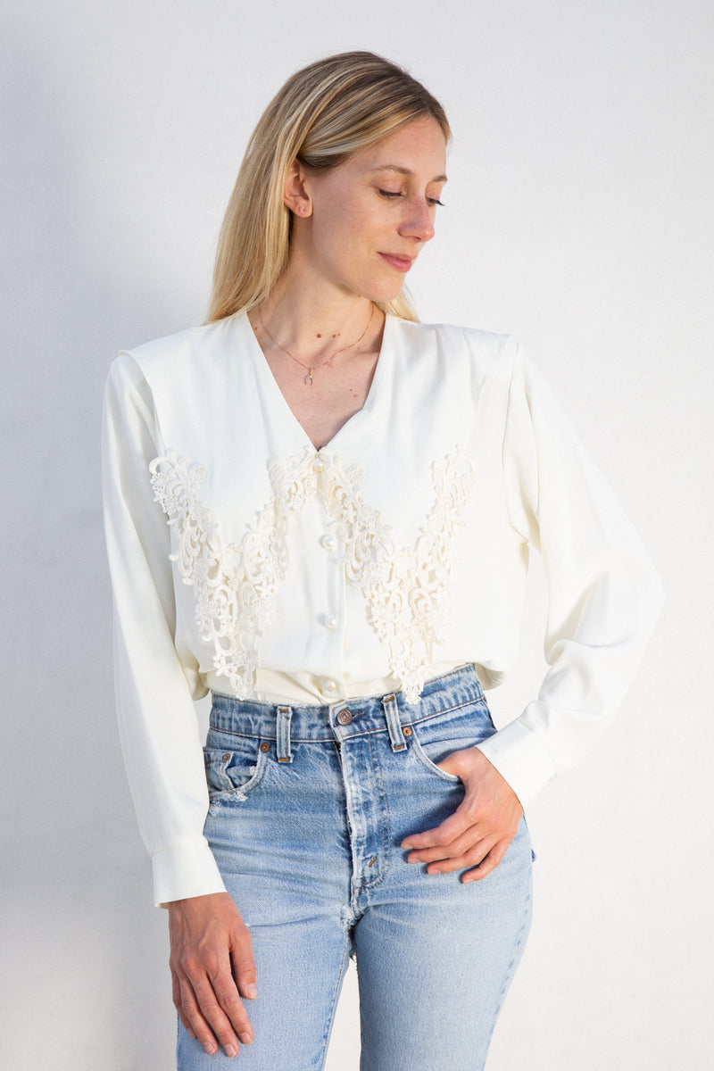 1980s Lace Dagger Collar Blouse