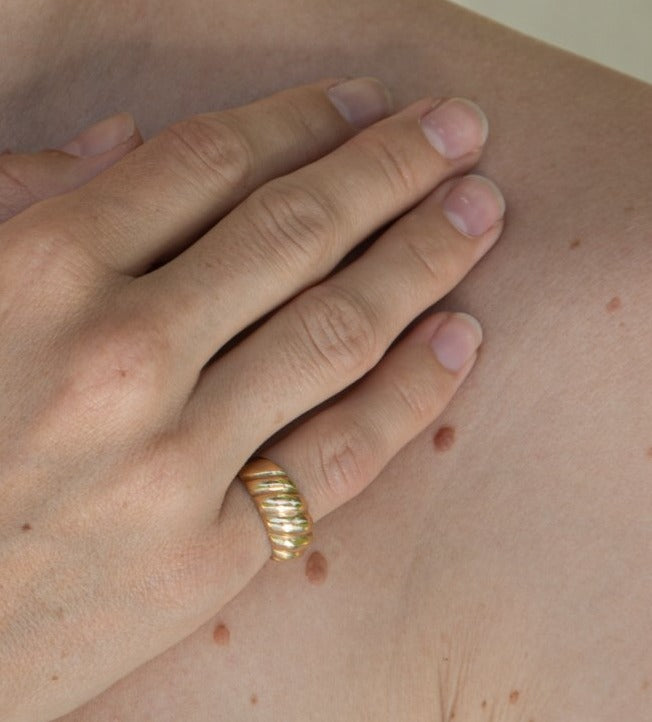 1940s Yellow Gold Rope Ring