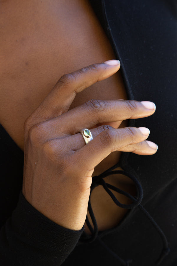1990s Sterling Silver and Peridot Ring