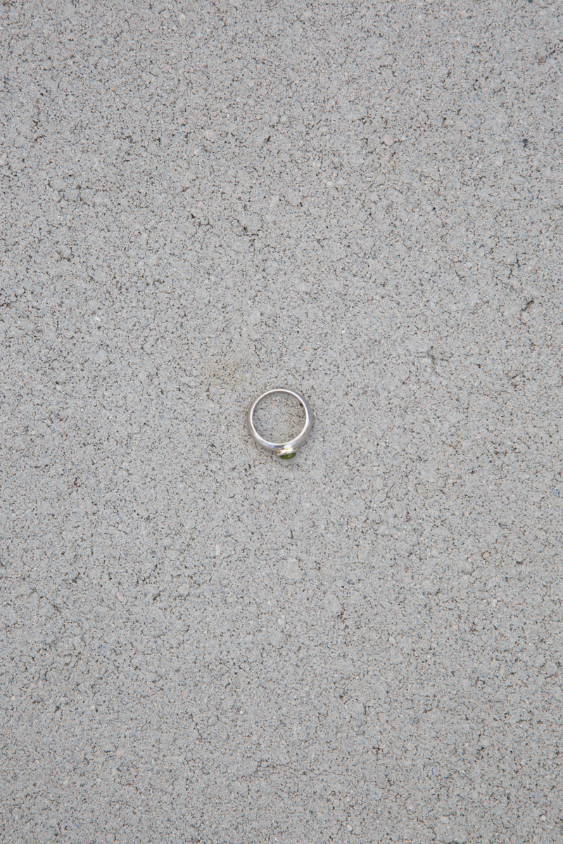 1990s Sterling Silver and Peridot Ring