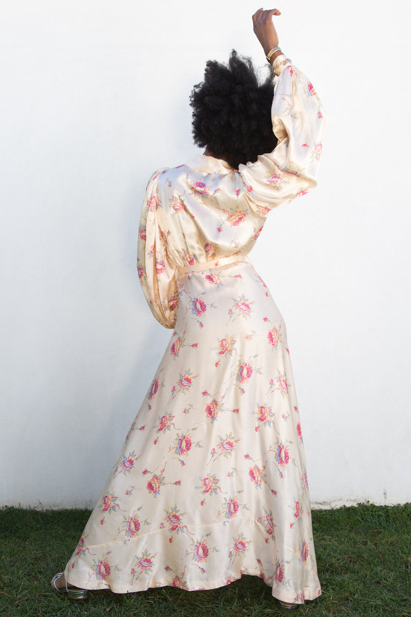 1930s Balloon Sleeve Silk Floral Dressing Gown